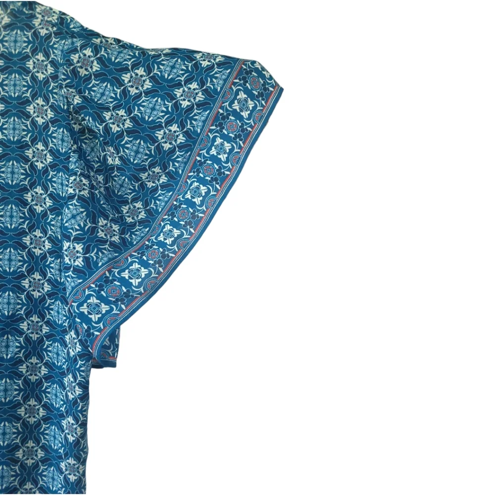 Max Studio Coastal Boho Tile Print Tie Front Blouse M Flutter Sleeve Summer NWT - Picture 4 of 10